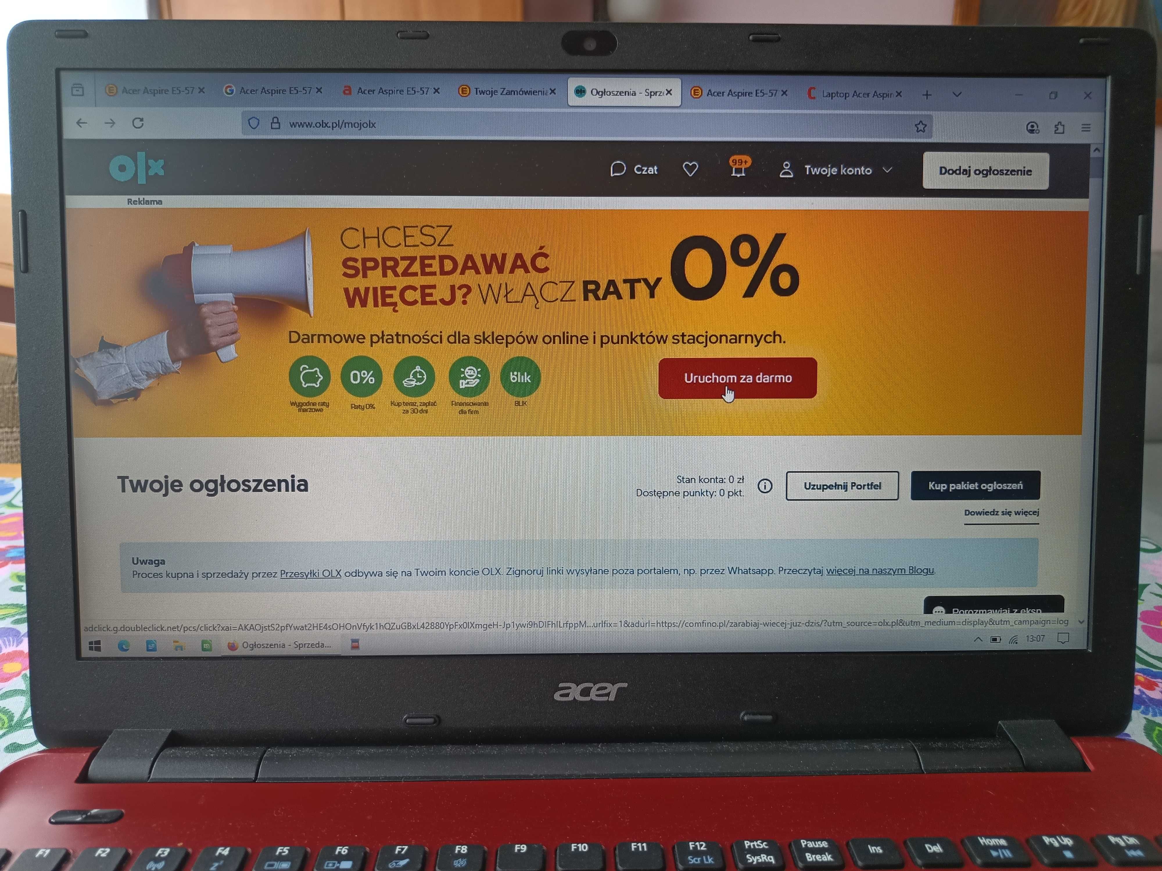 Acer Aspire E5-571G i3-4005U 4GB 1TB 820M W8.1 (czerwony)