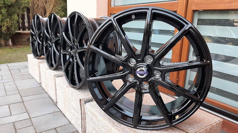 Nowe Alufelgi 5x108 R17 Volvo C30 S40 S60 V50 V60 Ford Kuga