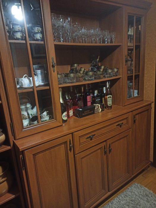 Вітрина - комод виробник Гербор Холдинг