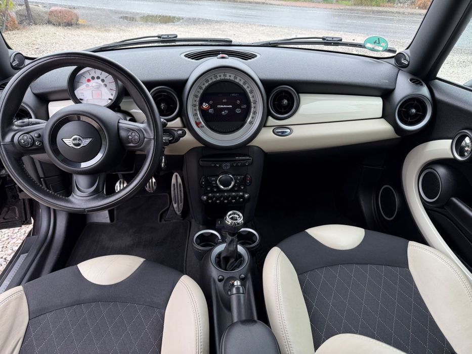 MINI COOPER S Clubman PANORAMADACH Bezwypadkowy Harman/Kardon ALU 17