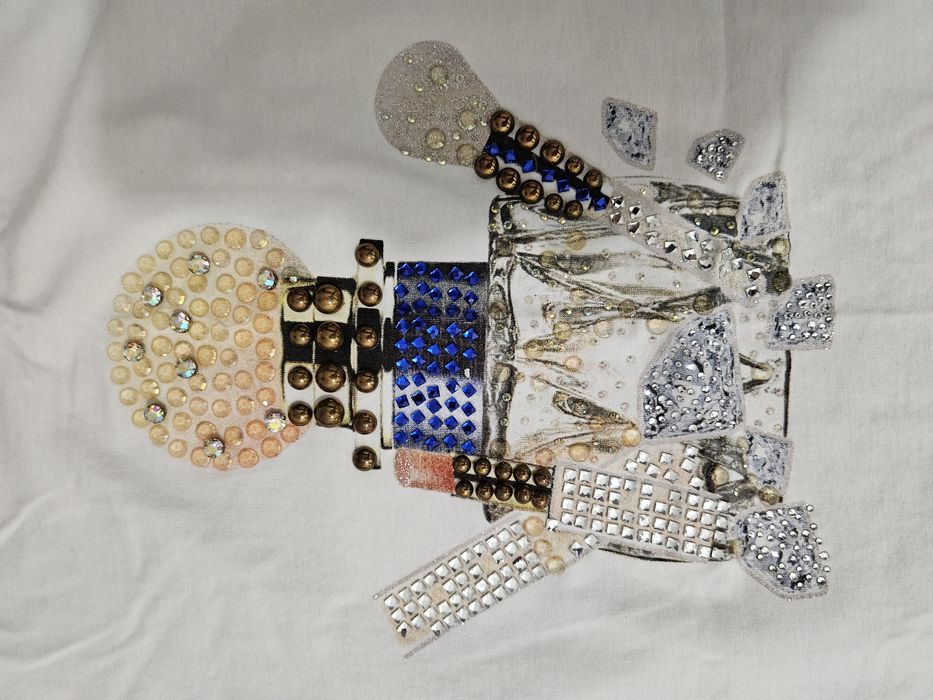 T-shirt com renda a traz