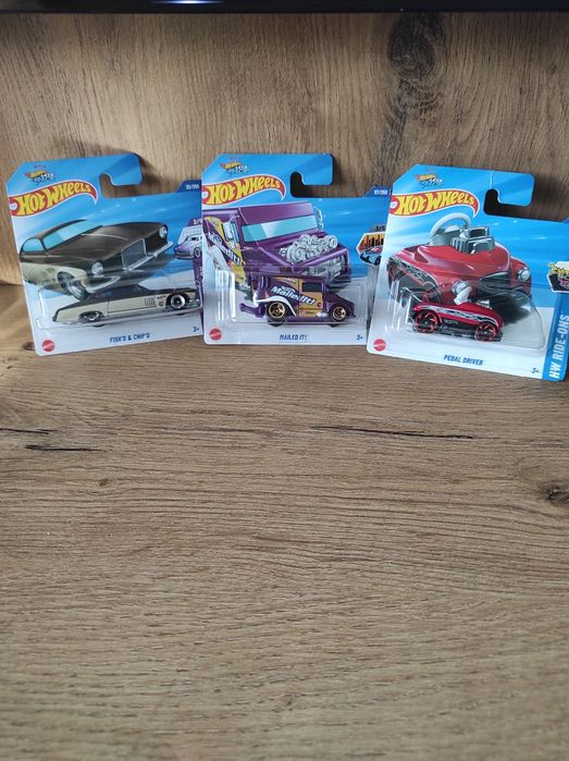 Hot Wheels Treasure Hunt