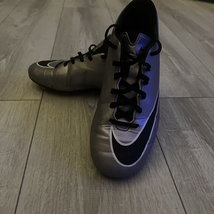 Buty piłkarskie  nike