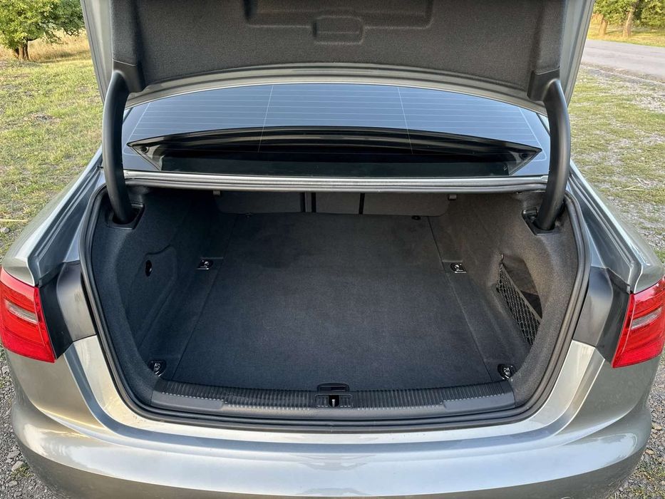 Audi  A6 C7  2014 рік