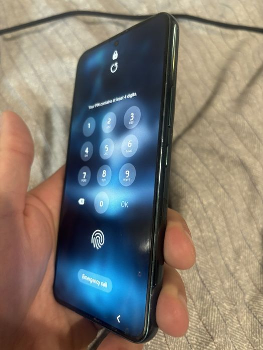 Samsung S22 состояние идеал