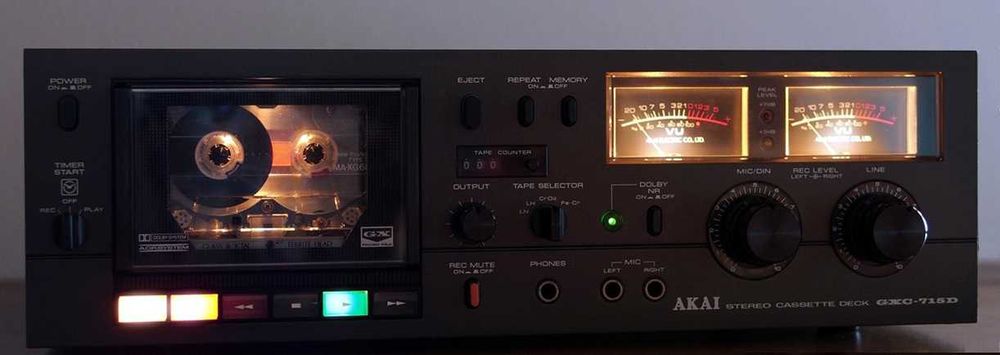 Кассетная дека Akai GXC-715D
