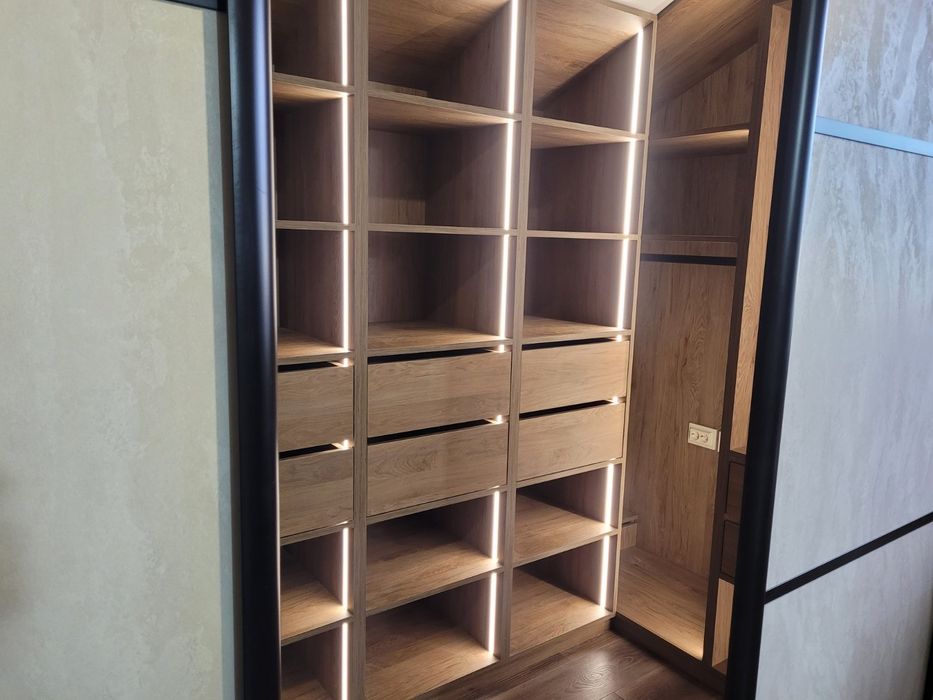 Изготовление мебели на заказ .loft.корпусная .стол барный.