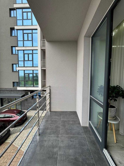 Продам 2-кімнатну з ремонтом у ЖК Park Residence