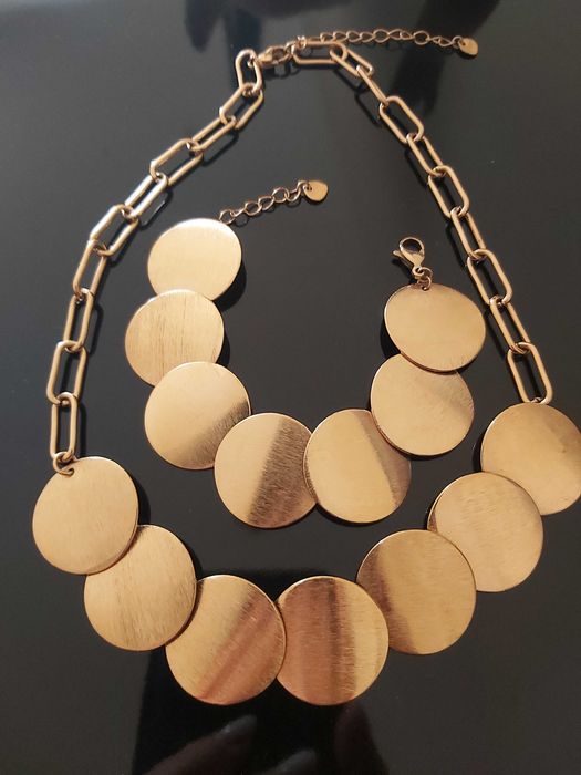 Conjunto em aço escovado