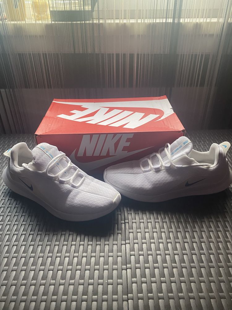 Мужские кроссовки  Nike Viale