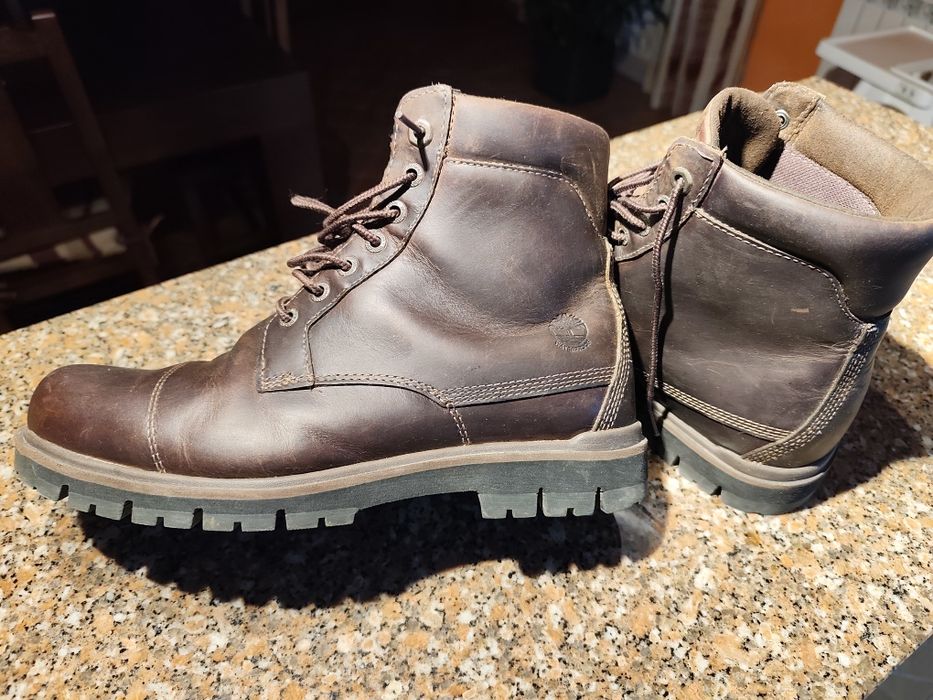 Botas Timberland como novas, tamanho 42