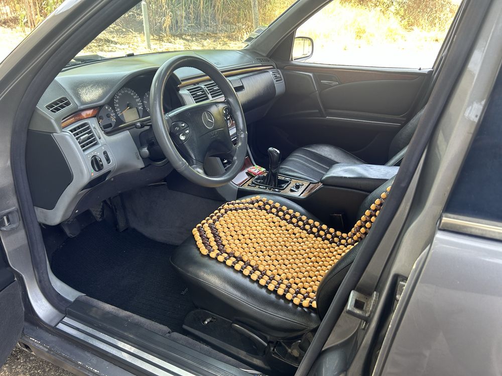 Mercedes E220cdi cx de 6velocidades