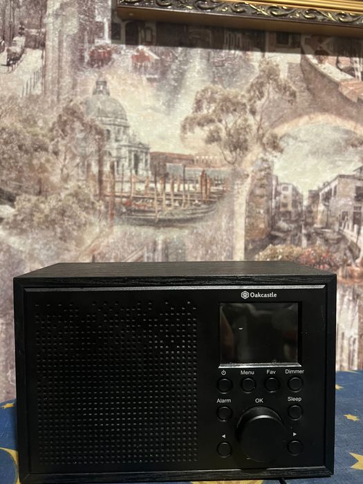 інтернет-радіо Oakcastle IR100