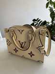 Louis Vuitton White Empreinte Onthego