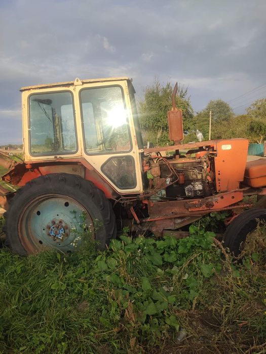 Навісне обладнання екскаватора ЮМЗ