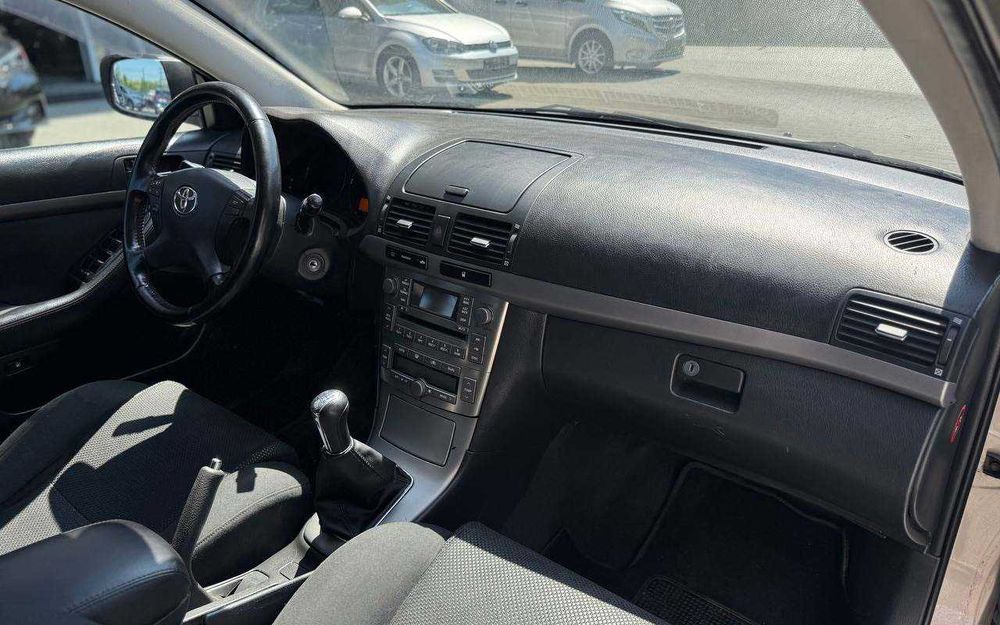 Toyota Avensis 2006