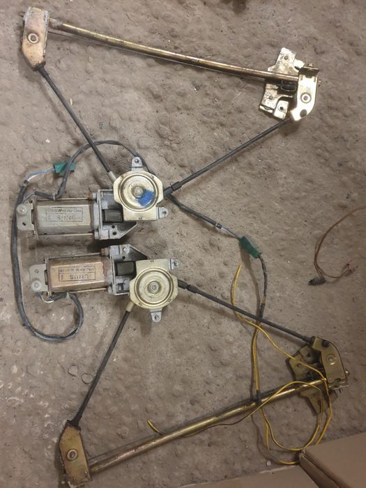 Склопідйомники центральний замок