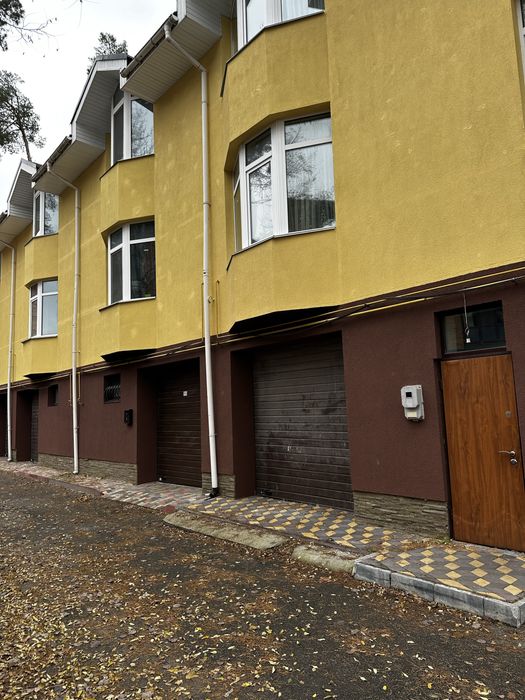 Таунхаус з гаражем 190м для великоі родини! Сертифікат!