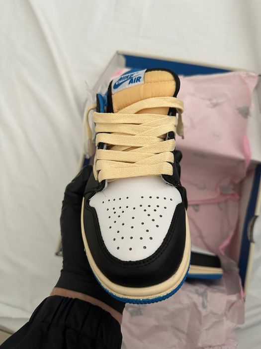 Sapatilhas Jordan x Travis Scott x Fragment 40/41/42/43