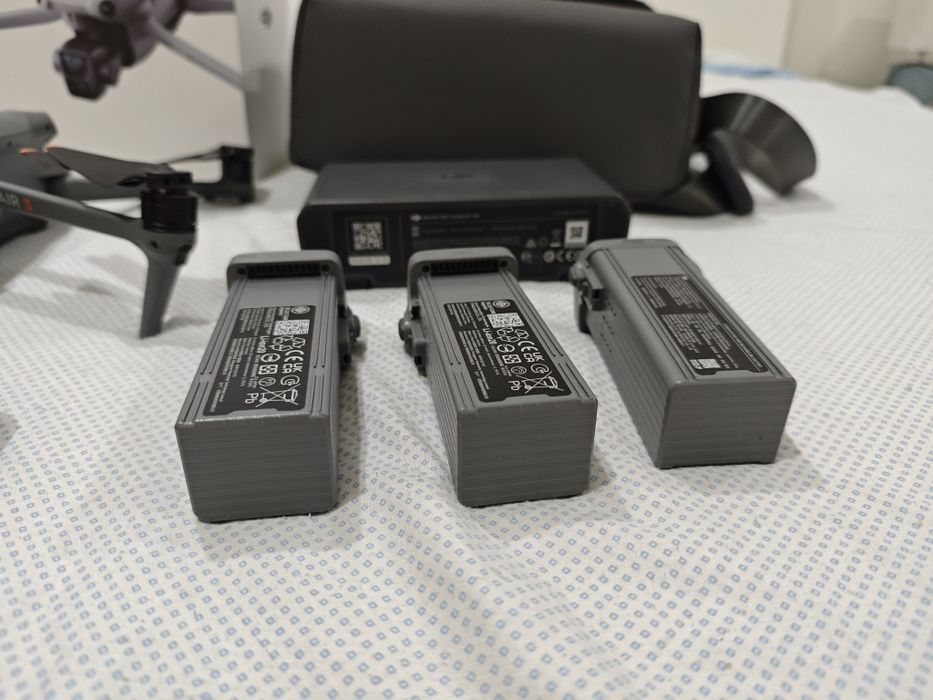 DJI Mavic Air 3 Fly More com DJI Care