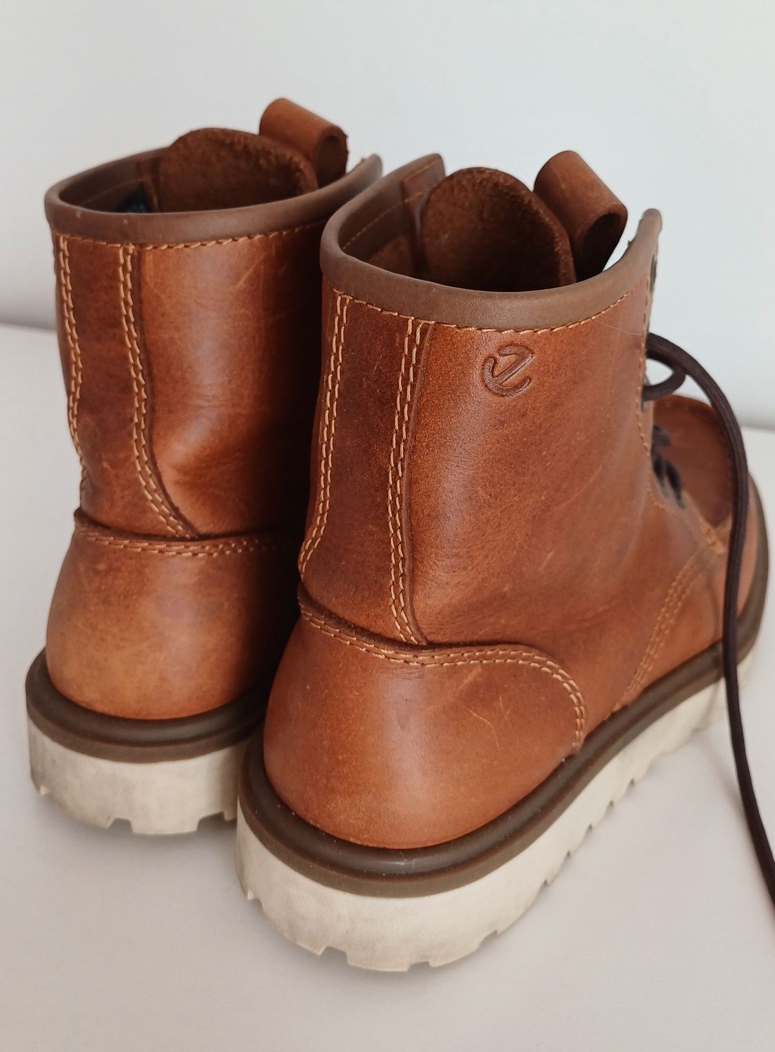 Botas em pele ECCO 37