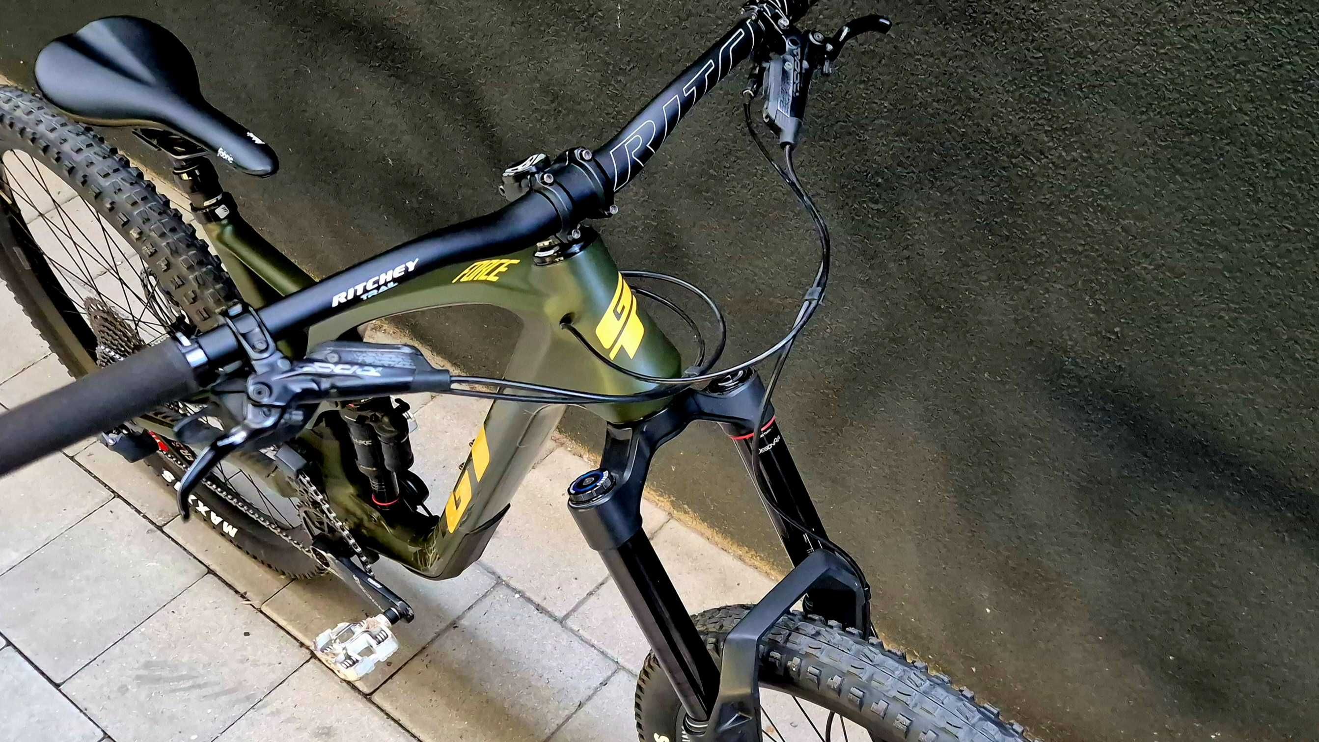 Rower enduro GT FORCE carbon pro