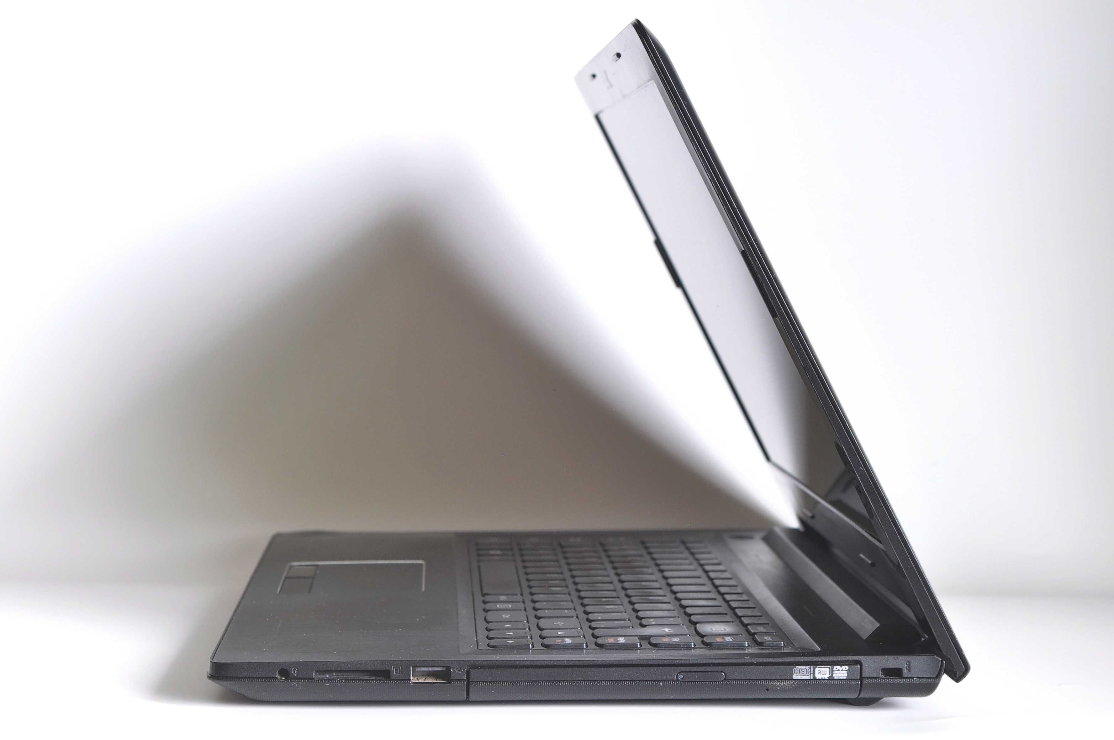 Lenovo Z40-70 (14" HD/ Core I7/ 8Gb/ 500 HDD/ Intel HD4400)