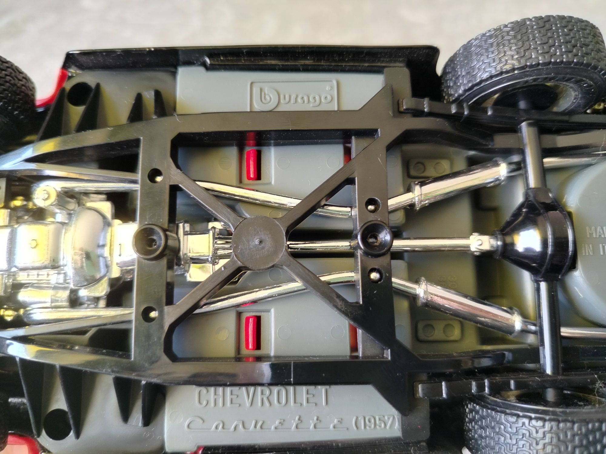 Model starego auta 1:18