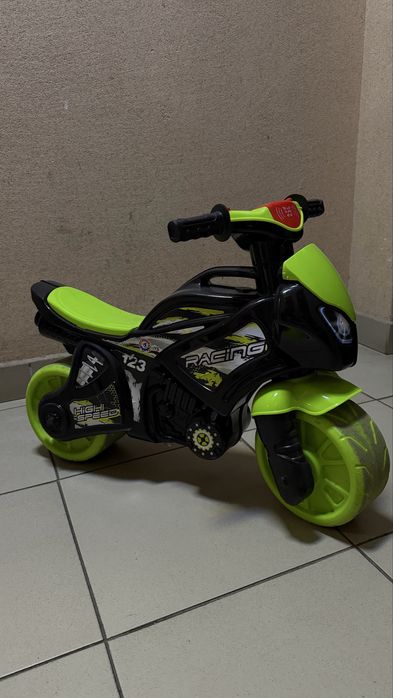 Дитячий мотоцикл толокар Мотоцикл Technok High speed