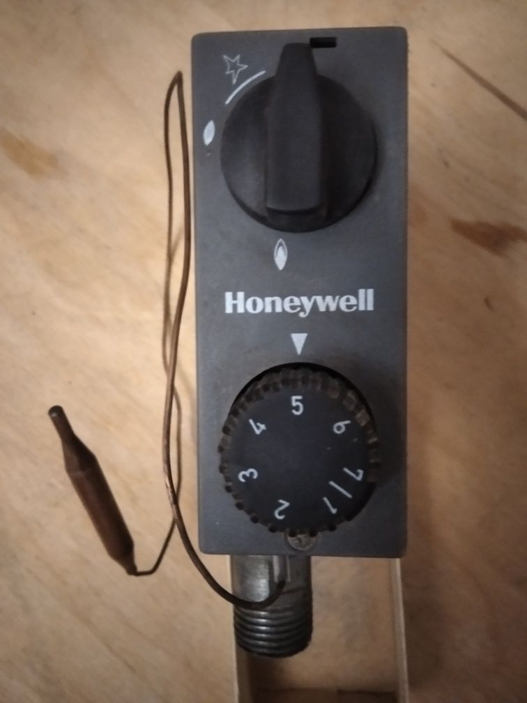 Автоматика (регулятор подачи газа) Honeywell v5474