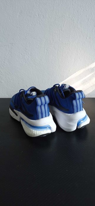 Adidas Alphaboost HP2762, rozmiar: EU 43 1/3