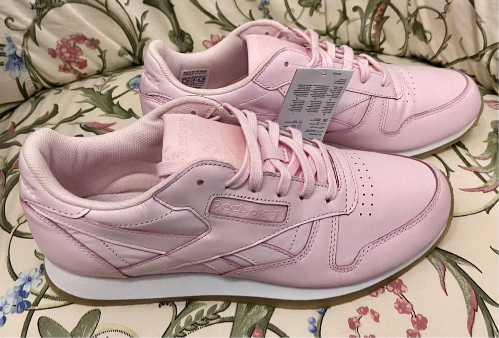 Оригінал Кросівки Reebok Classic Pink