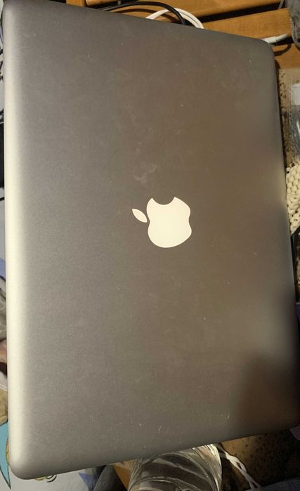 MacBook Pro 13” 5,1 2009 Intel Core 2 Duo 2GHz, 8GB RAM, 750GB HDD