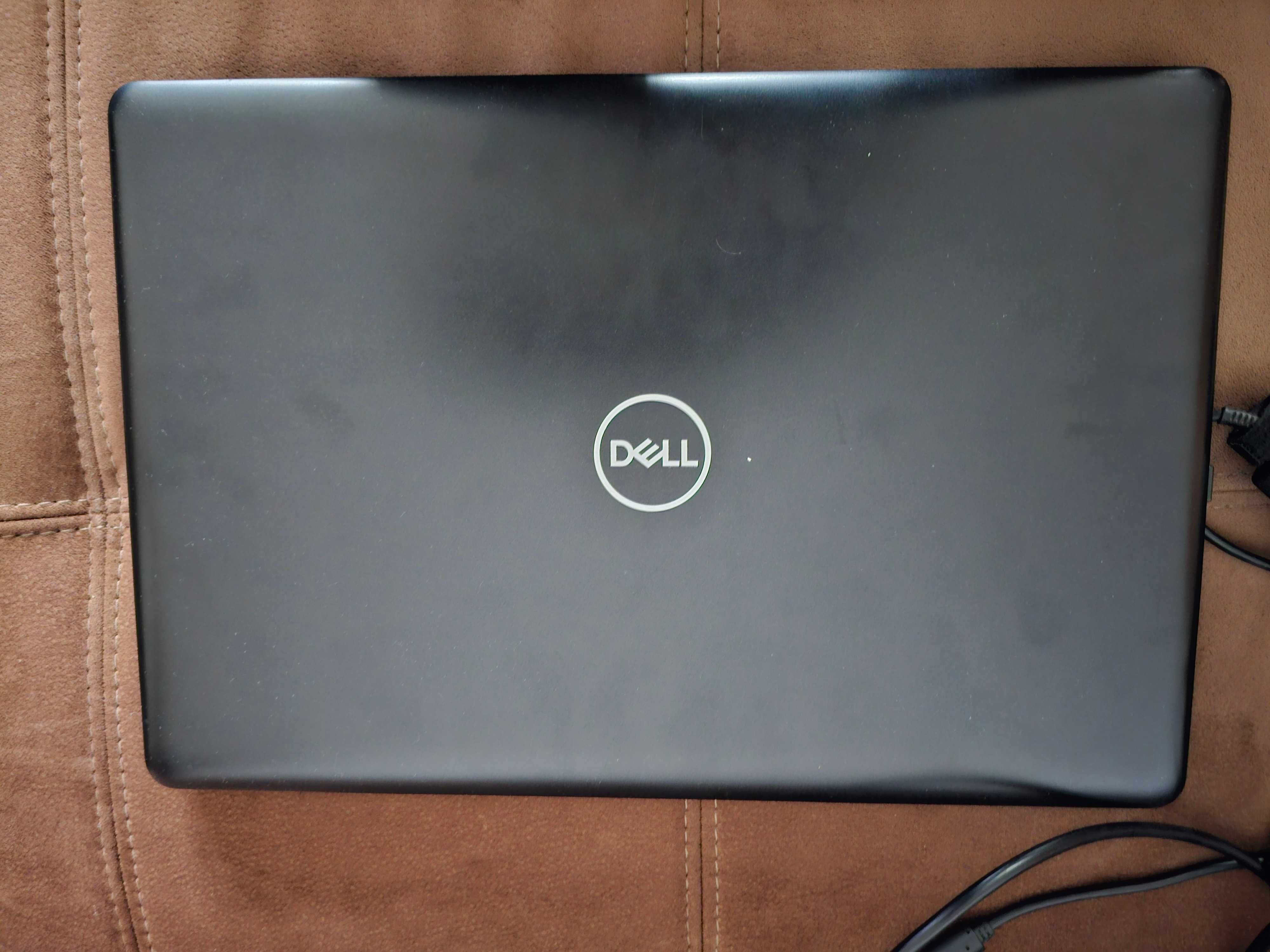 Sprzedam laptopa DELL
