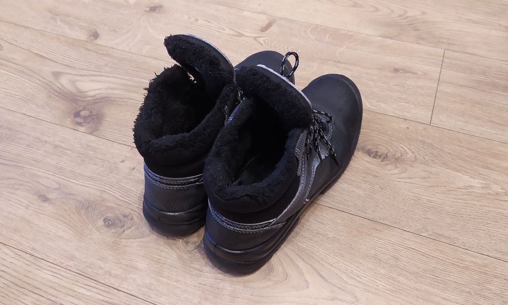 Buty ochronne, robocze, rozmiar 46, ocieplane, Bearfield R02 S03 SRC