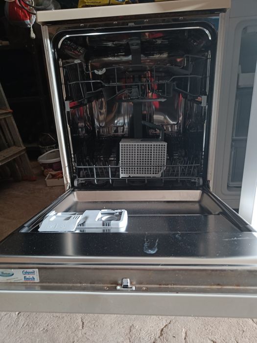 Máquina lavar louça usada