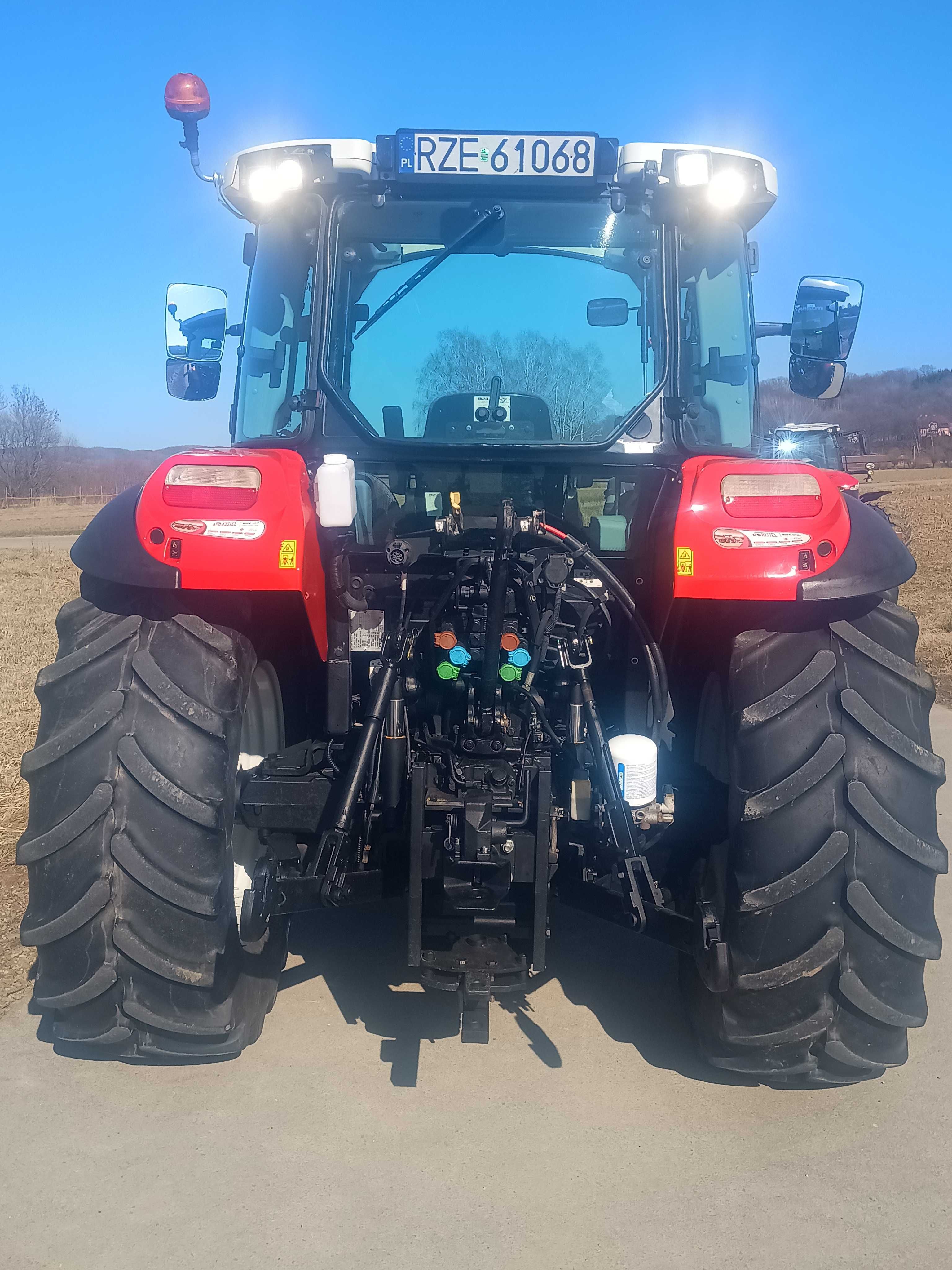STEYR KOMPAKT 4085  Salon Polska.  Case farmall, new holland T5