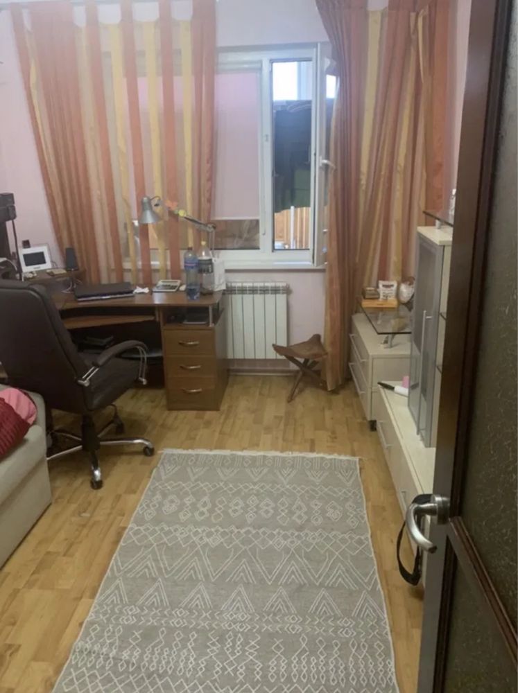 Продаж 2к квартири вулиця Райдужна 63