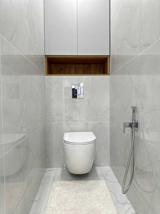 Продам квартиру з новим ремонтом