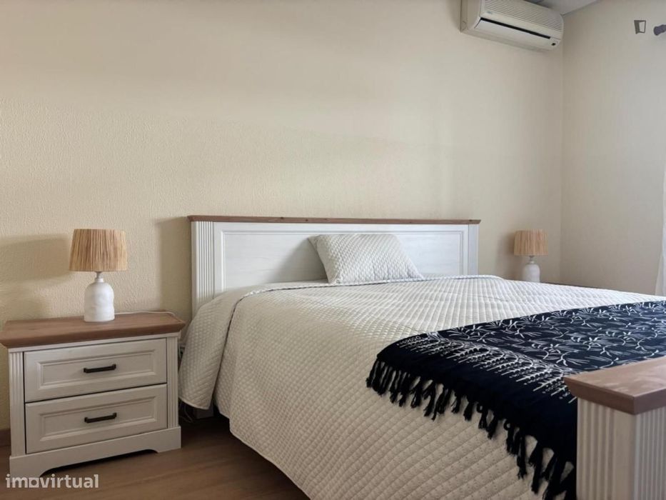 Quarto - localizado em Aveiro