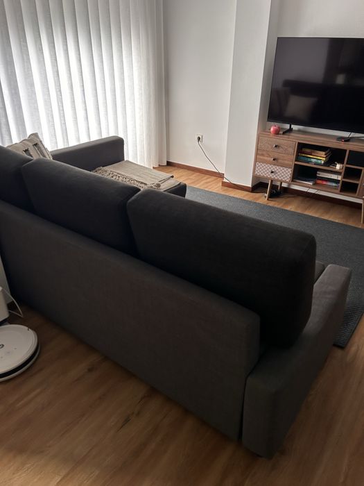 Sofa-cama em bom estado