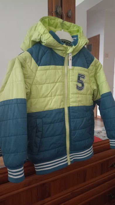 Kurtka 51015, r. 104, pikowana wiosna jesień