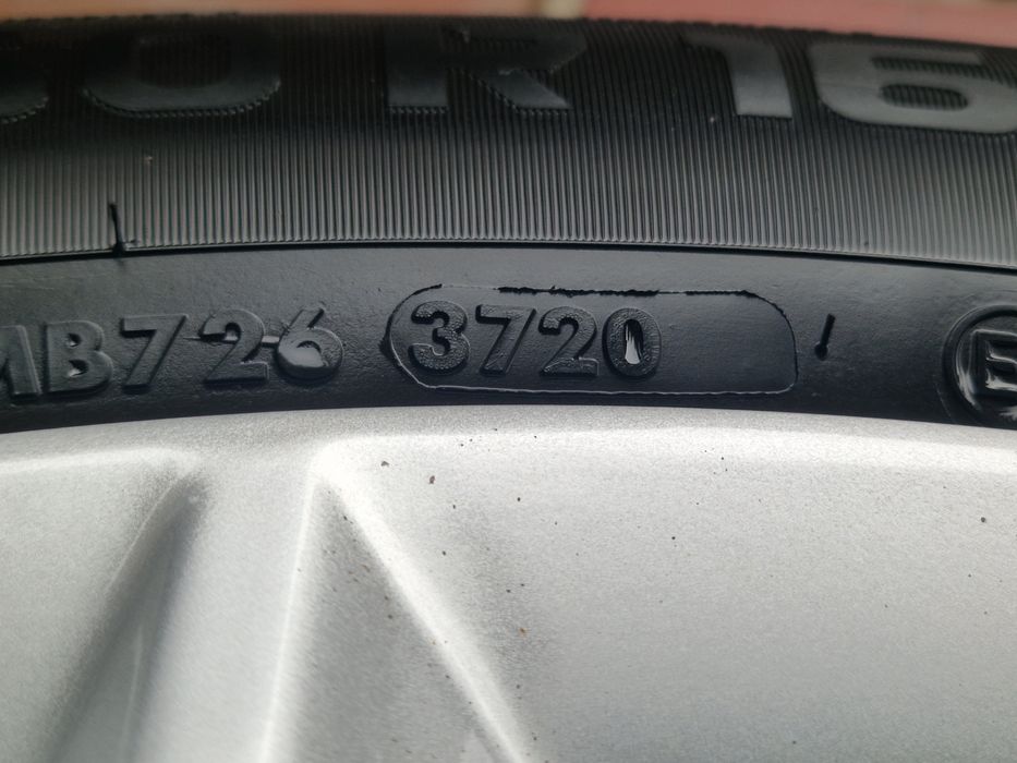 Honda – komplet 4 kół (ZIMA), felgi aluminiowe + opony Vredestein Quat