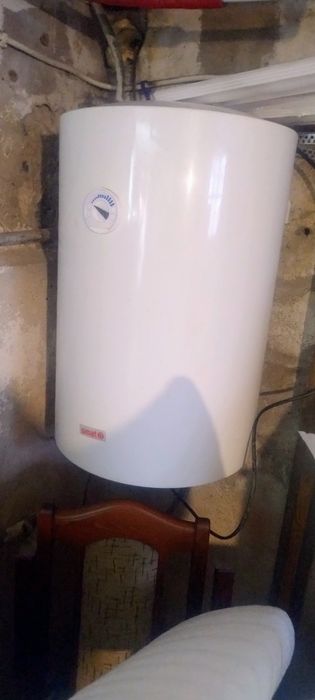 Bojler elektryczny 80 l