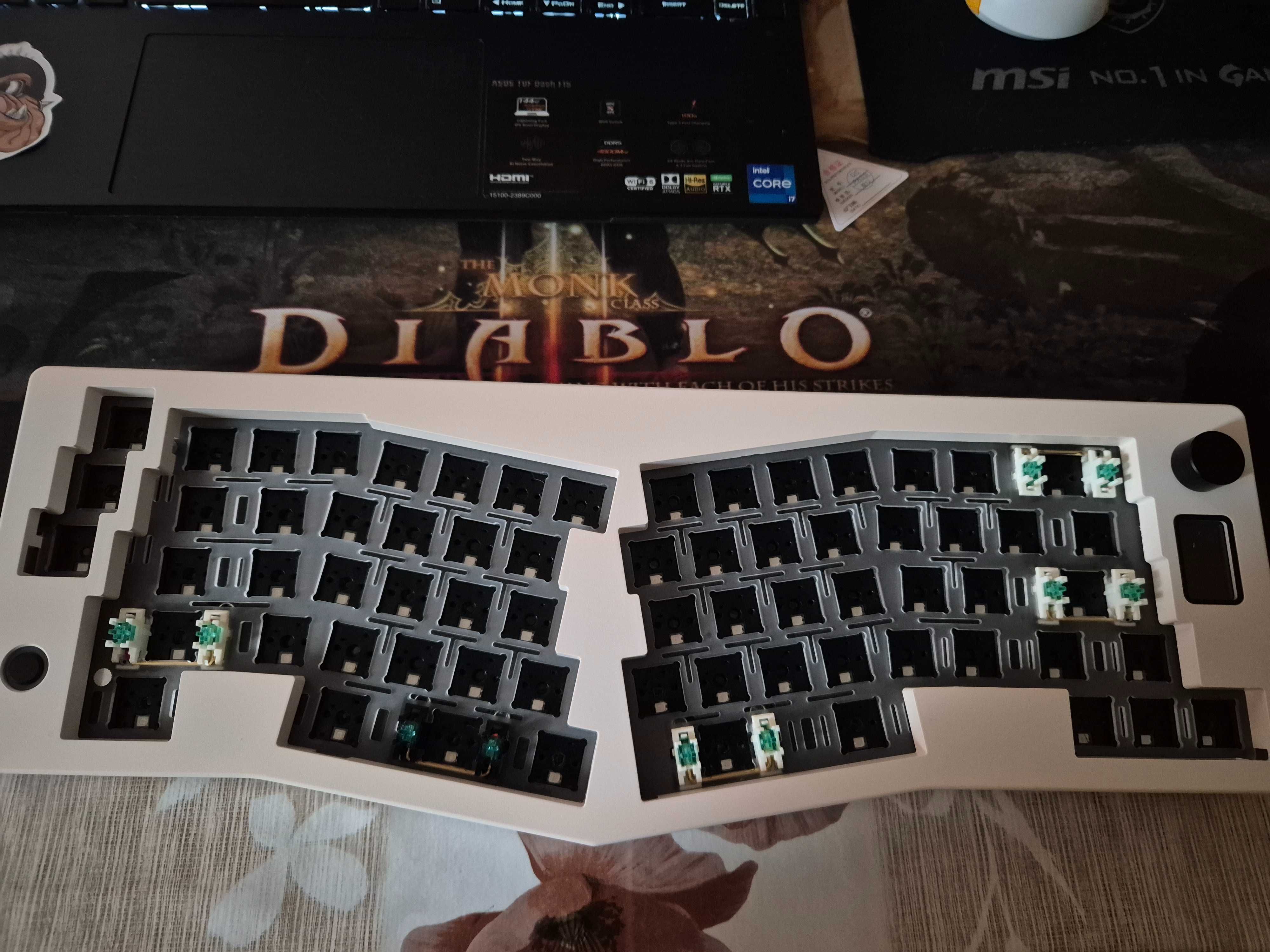 Механічна клавіатура EPOMAKER CIDOO ABM066 (Alice-Layout)