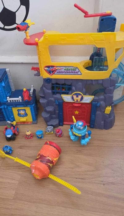 Vendo brinquedos dos superzings como novos