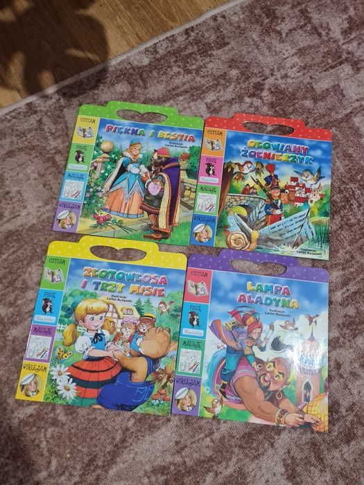 Zestaw książeczek / lampa Alladyna /Piękna i bestia / Ołowiany zołnier