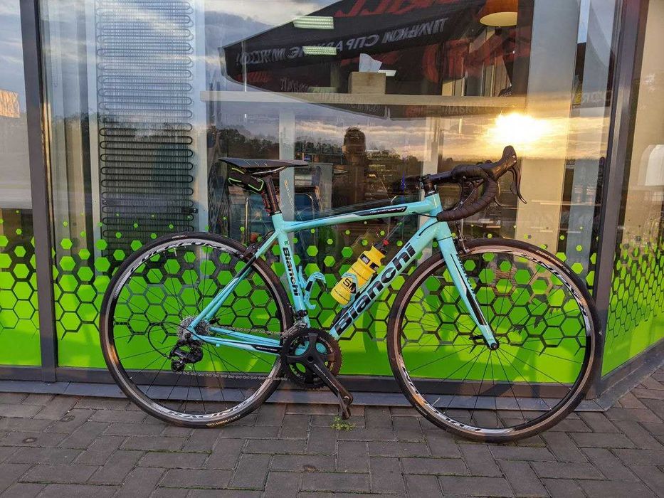 Шосейний велосипед Bianchi via nirone 7 Campagnolo 2x11