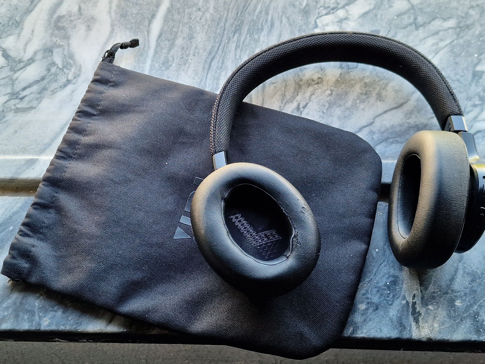 JBL Live 660nc Seminovo 100% funcional