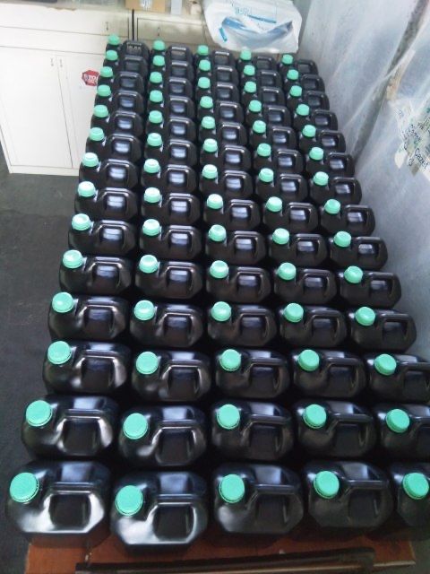 Kanistry 5l, butelki 0,5l, opakowania, pojemniki, butelki, HDPE, PET.